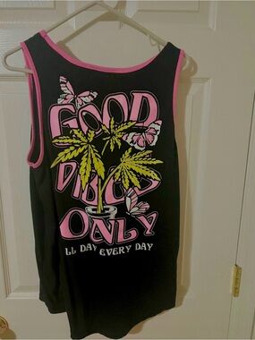Men's Black Tank Top with Pink Trim and Graphic Print